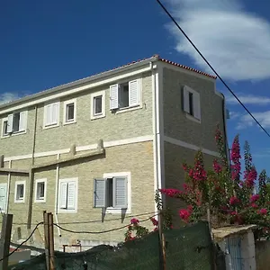 Gasthuis Bella Vista, Himare